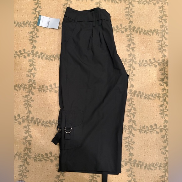 rosner Pants - NWT Capri Cargo Pants